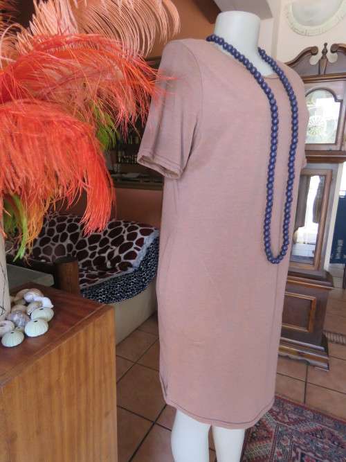 Comfy slip over T Shirt style short sleeve tunic under knee length dress.Size 38.Coral/navy mottled.