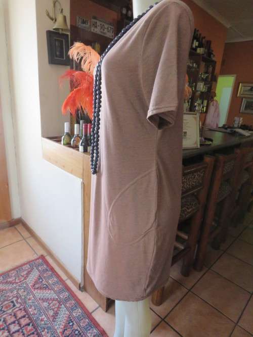 Comfy slip over T Shirt style short sleeve tunic under knee length dress.Size 38.Coral/navy mottled.