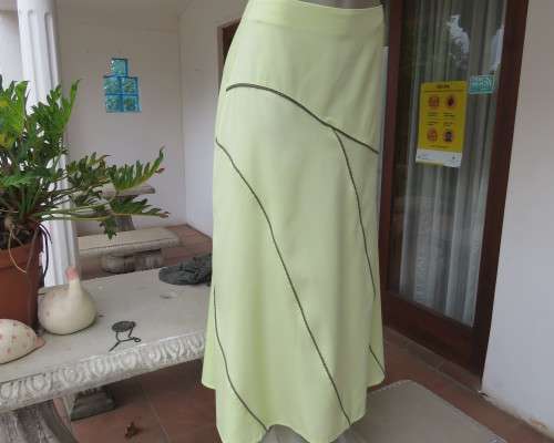 Lemon yellow ankle length A-Line paneled skirt with olive green edging in panels.Size 34/10.As new