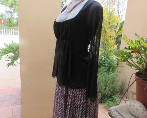 Sexy,smart soft draped black polyester empire long sleeve top size 36/12 by OASIS. As new.