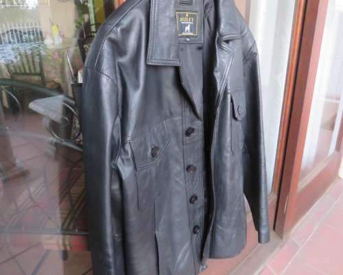 Genuine leather black Men`s jacket authentic original design.By HUSKY size 2XL.Pockets galore.As new