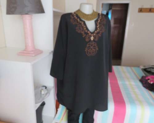 Luxury black silky slip over sweetheart neckline top in 48/24 by DONNA CLAIRE.Embellished.As new