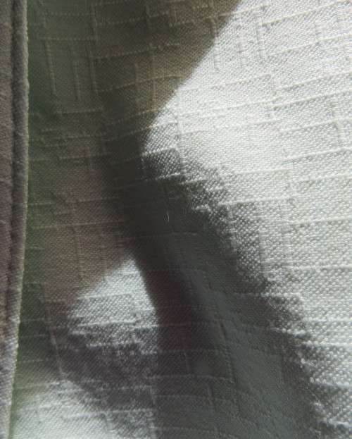 Gorgeous mint green cropped short sleeve jacket/top. Close with 2 buttons.Fully lined.Size 34/10.