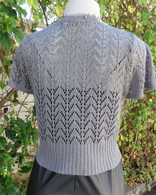 Sweet capped sleeve ash grey V front button down cover up/cardigan.Size 36 . As new.