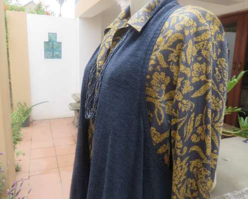 Handy extra long slate grey knitted 100% acrylic waterfall style gilet.Size 42 to 44.Fringed.As new