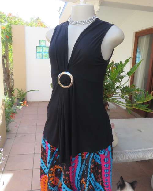 Sexy black viscose stretch sleeveless top with ruched front with buckle. IDENTITY size 38/14.As new