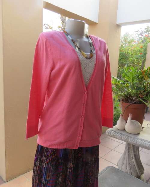 Handy light weight 100% cotton knit crimson long sleeve cardigan with V front.By WOOLWORTHS size 40