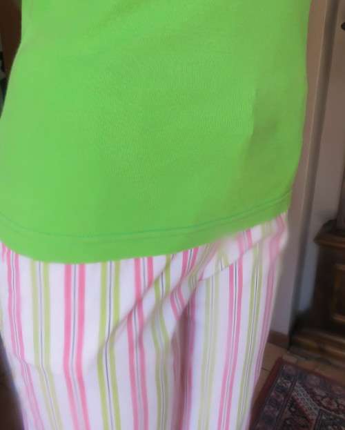 Apple green summer sleeveless vest style top by APPLELIZER size 36/12. New condition.