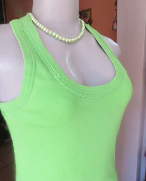 Apple green summer sleeveless vest style top by APPLELIZER size 36/12. New condition.