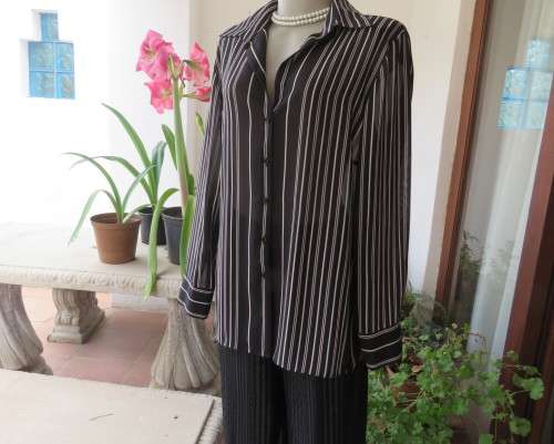 Smart,versatile black/white striped long sleeve sheer polyester top by WOOLWORTHS size 40/16.As new.