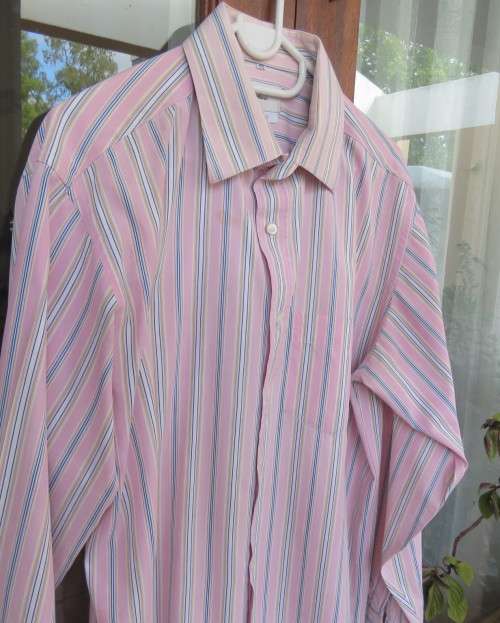 Men`s high quality fine cotton CARDUCCI long sleeve shirt.Vertical striped in dull pink/navy.beige.