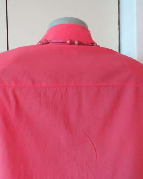 Fabulous crimson button down top/shirt collar with tucked front.By DONATELLA size 48/24.As new