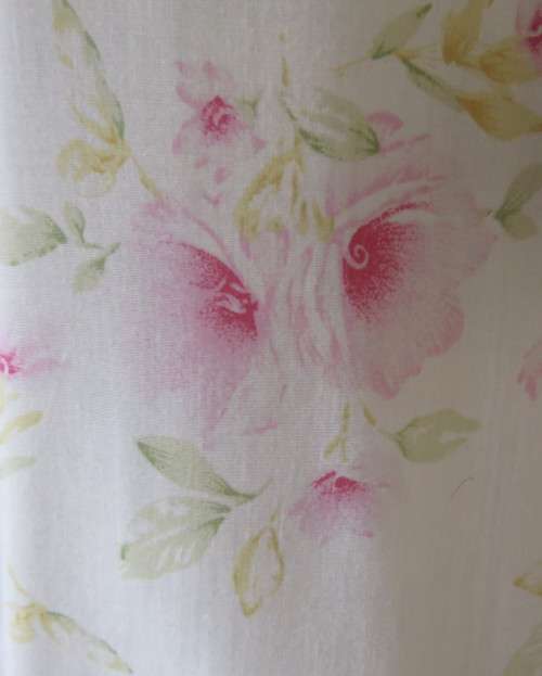 Summer short sleeve polycotton night gown size 44/20.Button down.White/pink/yellow floral.By DREAMER