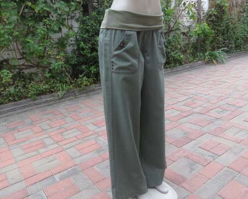 Comfy wide legged olive green linen/cotton blend size 38 pants by WOOLWORTHS.Stretch f/o waistband.