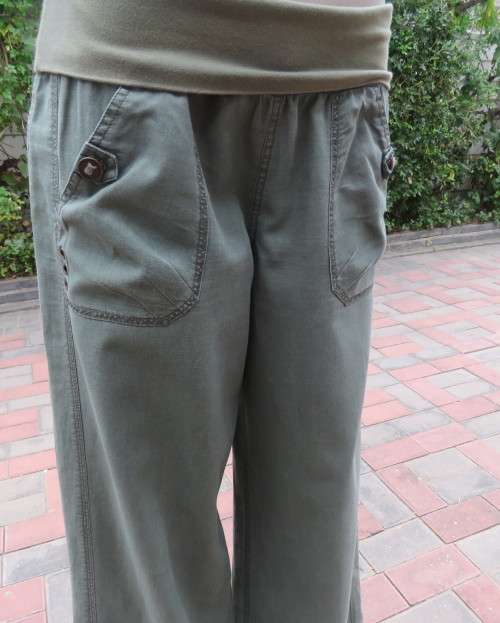 Comfy wide legged olive green linen/cotton blend size 38 pants by WOOLWORTHS.Stretch f/o waistband.