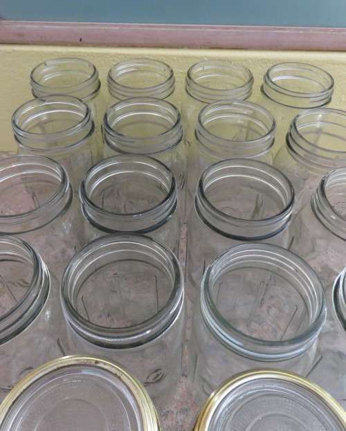 19 x Antique Consul preserve 1Lit. bottles. Measured in ounces/cups as before 1974. See description.