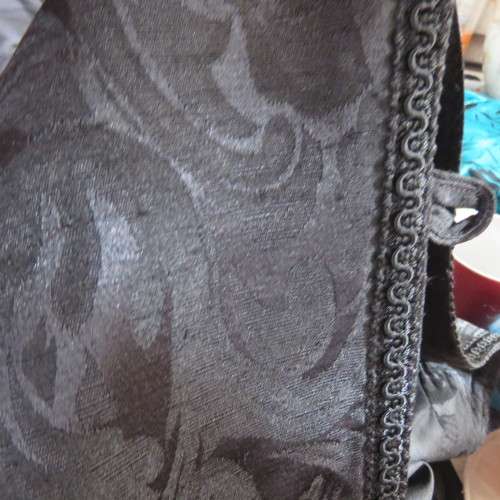 Stunning black boutique made brocade fully lined long sleeve collar less jacket. Size 42/18.New cond