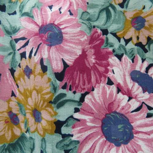 Vintage floral dress in 2 pieces. Owner made.Size 42/18.Trumpet paneled bottom.Fold over top. As new