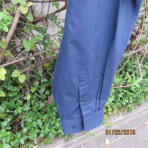 High quality dark navy polycotton long sleeve men`s shirt by BARRON. Size 4XL.Brand new cond.