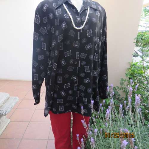 Very black long cuffed sleeve top with white square/round designs. By REFLEX size 42/18. As new.