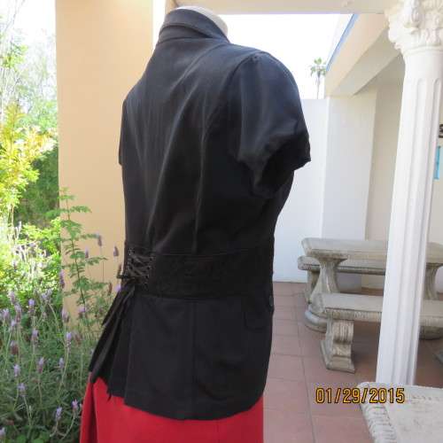 Stunning very black capped sleeve fully lined jacket by INWEAR size 38. Braiding/pleats at back.