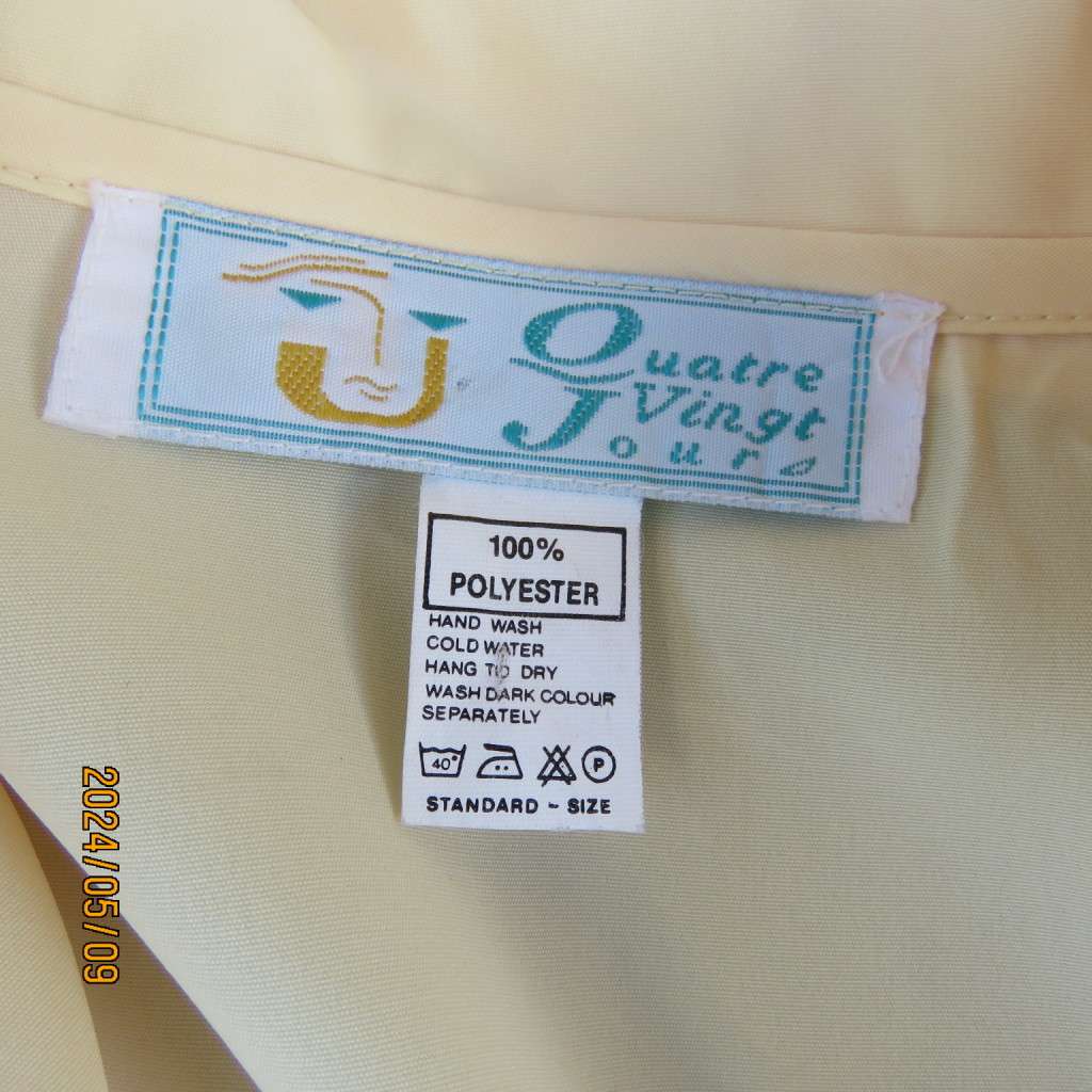 Amazing buttercup yellow richly embroidered/cut-out work blouse.From QUARTRE VINGT JOUR 38