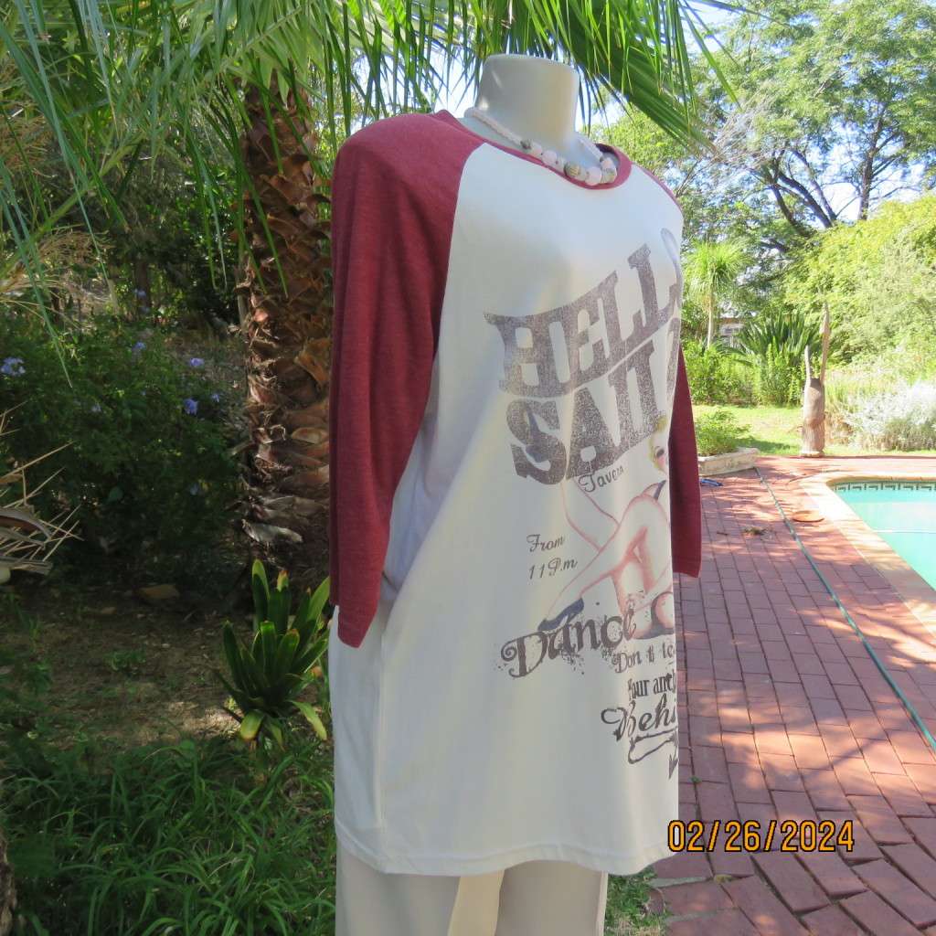 Totally off duty long maroon sleeve/rich cream body T-Shirt. Logo & picture front.Size 42 by WOOLIES