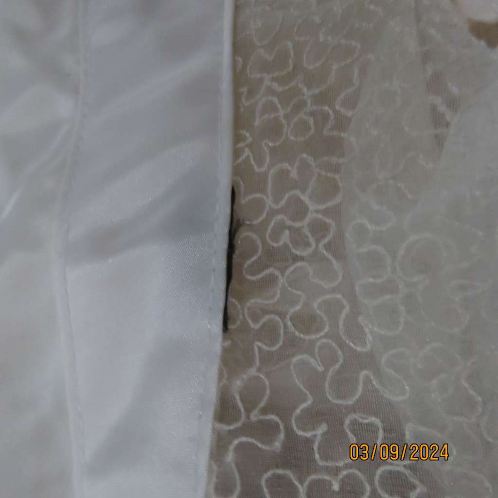 Just amazing rich cream long sleeve luxury embroidered blouse. Large size 40. Label cut. Brand new.
