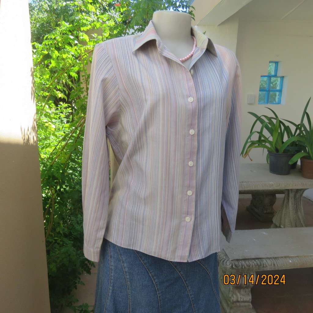 Pretty casual long sleeve shirt in different soft colour vertical stripes. Size 40. Boutique made.