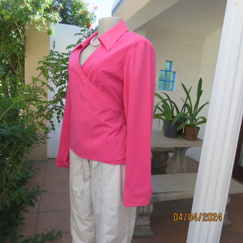 Beautiful crimson pink cross over long sleeve top size 38/14 by BE YOURSELF. With collar. Good cond
