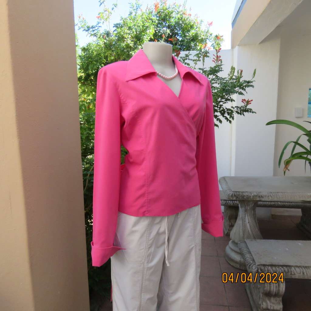 Beautiful crimson pink cross over long sleeve top size 38/14 by BE YOURSELF. With collar. Good cond