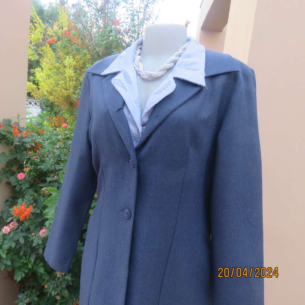 Elegant tailored steel blue/stripe pattern long sleeve jacket. By SMILEYS. Size 36. Brand new cond.
