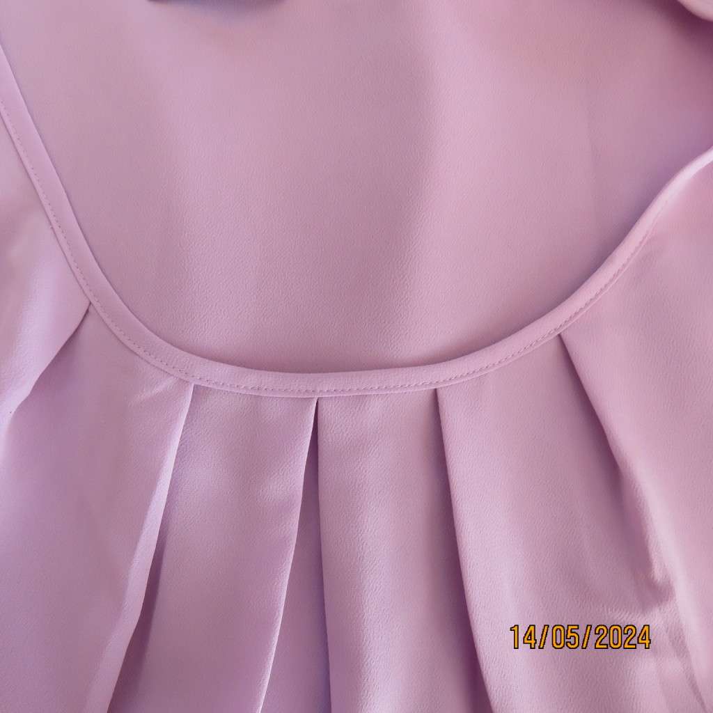 Beautiful soft lilac slip over sleeveless top. Scooped pleated front neckline. Size 40 by IMAGEMAKER
