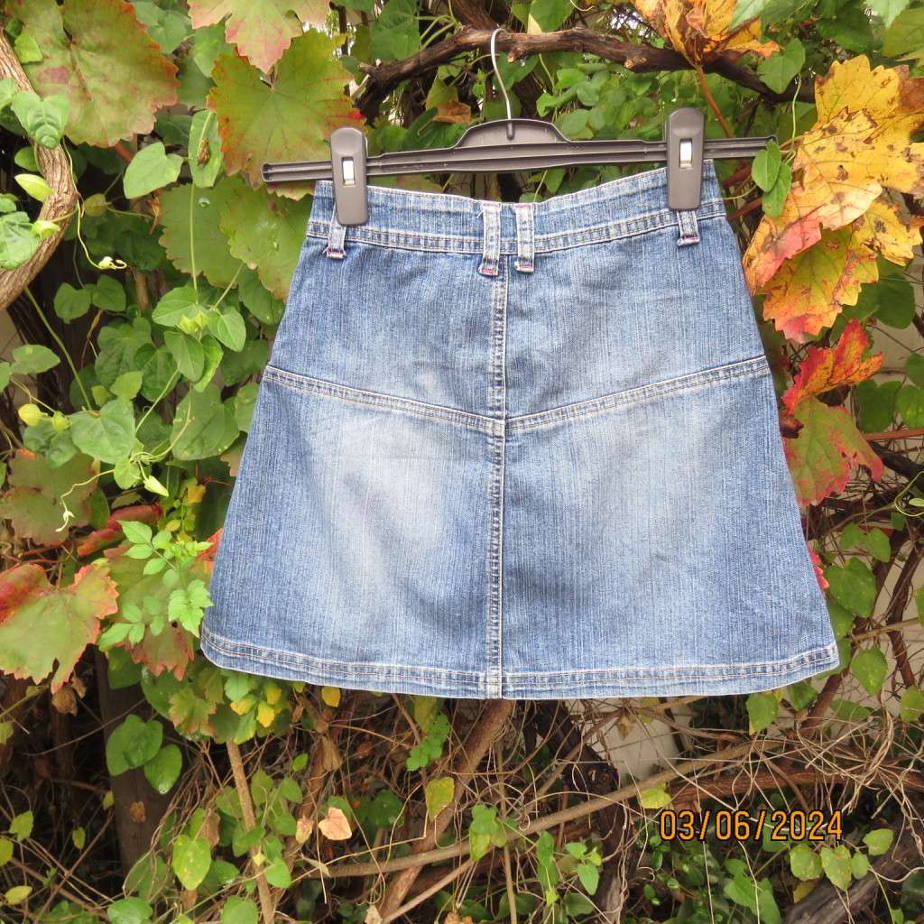 Sweet little blue denim jean a-line skirt for girl 9 to 10 yrs old. Polycotton stretch Front pockets