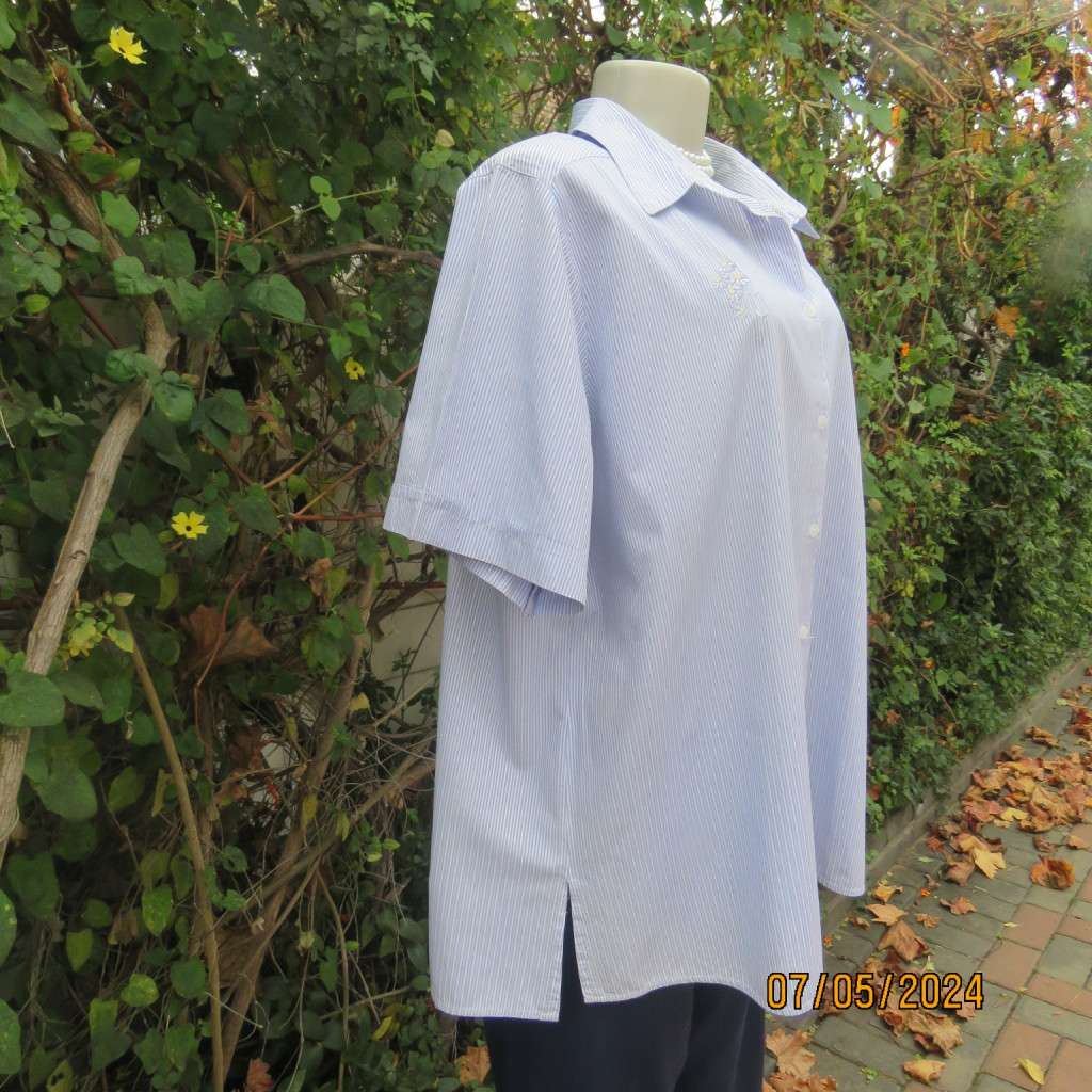 Smart casual blue/white embossed vertical striped polycotton top. By COLLINS Australia. size 44.