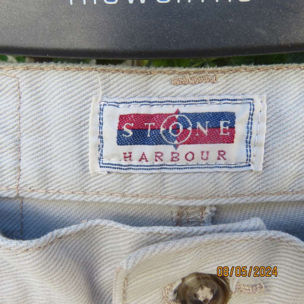 Men's light grey 100% cotton STONE HARBOUR denim pants size 34. Pockets. As new