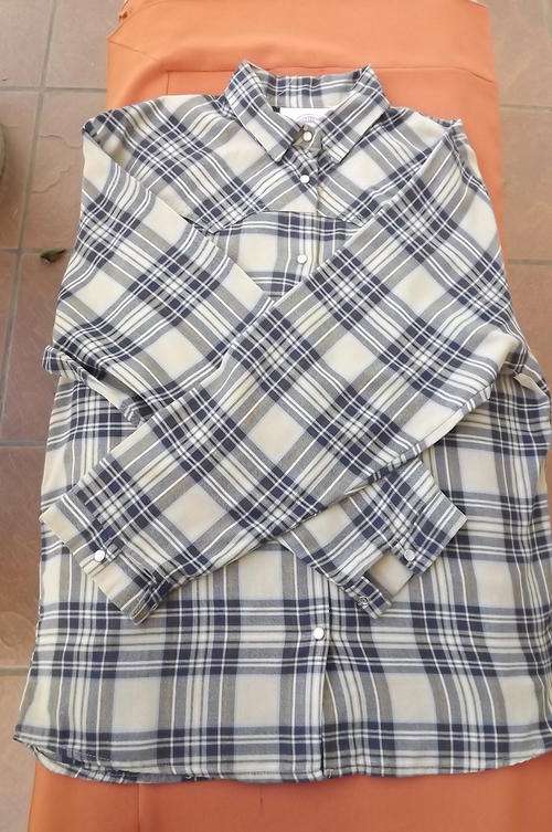 Winter's Long Sleeve Blue Check Men's Shirt in small size-Back/Shoulder width 45cm,chest width 105cm