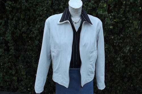 White Genuine Leather Zipped Jacket in Bikers Style from New Masters Namibia -size 34-very good cond