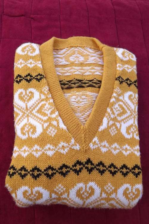 Men's V Neck Knitted Jersey in Mustard Colour with White & Black horizontal patterns -good condition