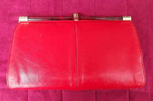 Red Pointer International Clutch Bag - 16x26cm - good condition outside - inside bad