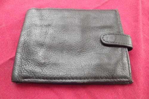 Avanti Genuine Leather Black Men's Wallet by Busby - 9x12cm - used but in very good condition