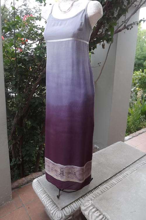 Stunning Maxi Dress in Variation of Purples in size 8/32 by American Eagle Outfitters - as new