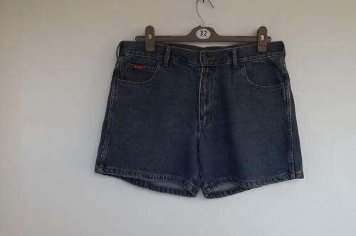 Denim Mens Shorts in size 38 by Hero Wrangler - 100% Cotton - Premium Quality - good condition