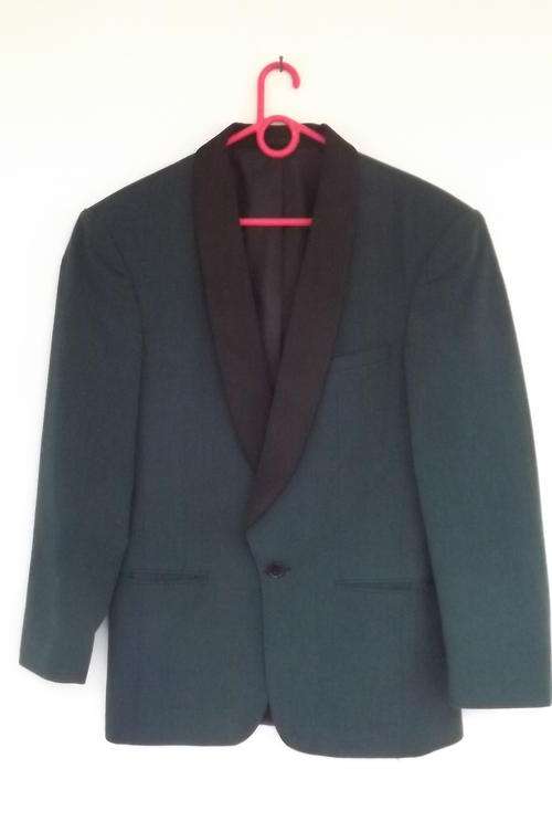 Dark Jade Colour Men's Jacket with Black Satin Lapel by Q'dos Menswear in size 36 Small - as new