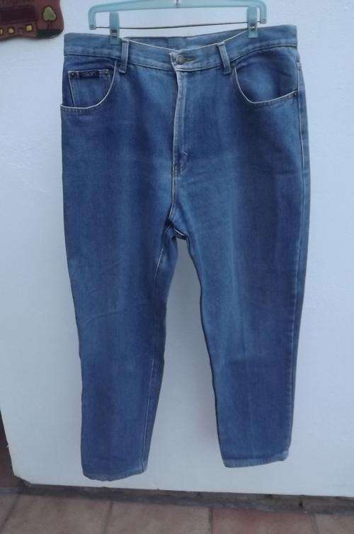 RT Men's Denim Jeans in 100%Cotton.Size 36/92cm waist.Front&back pockets..No stretch.Good condition