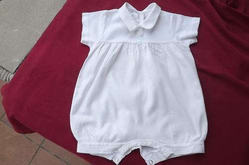 White Woolies baby crawler 3-6 months in pure cotton.Used but in very good condition