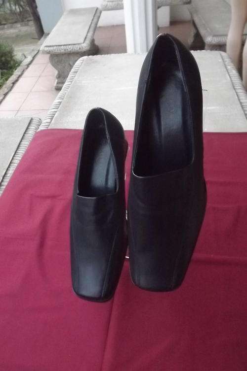 Pair of navy shoes by Sequel in size 8.Not used.Bought wrong size