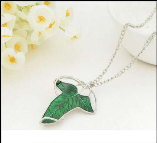 The Lord of Rings Elven Brooch Fellowship necklace