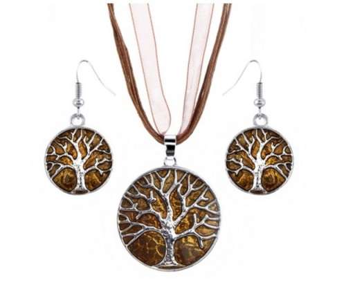 Tree of life pendant and earrings.. Stunning design!!