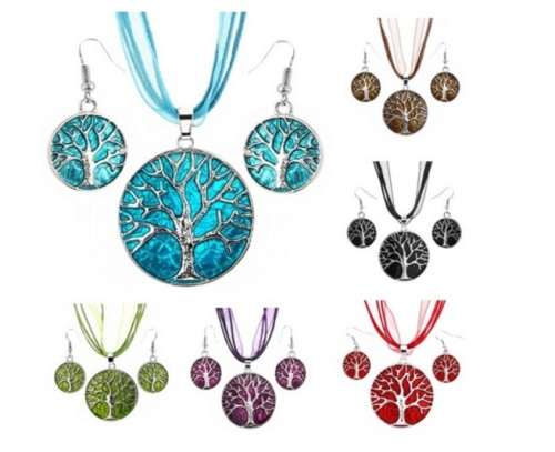 Tree of life pendant and earrings.. Stunning design!!